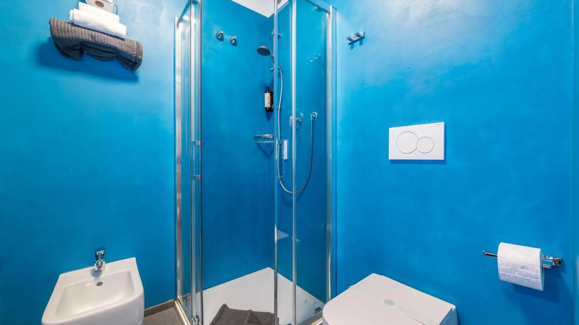 Hotel Fiume Genua